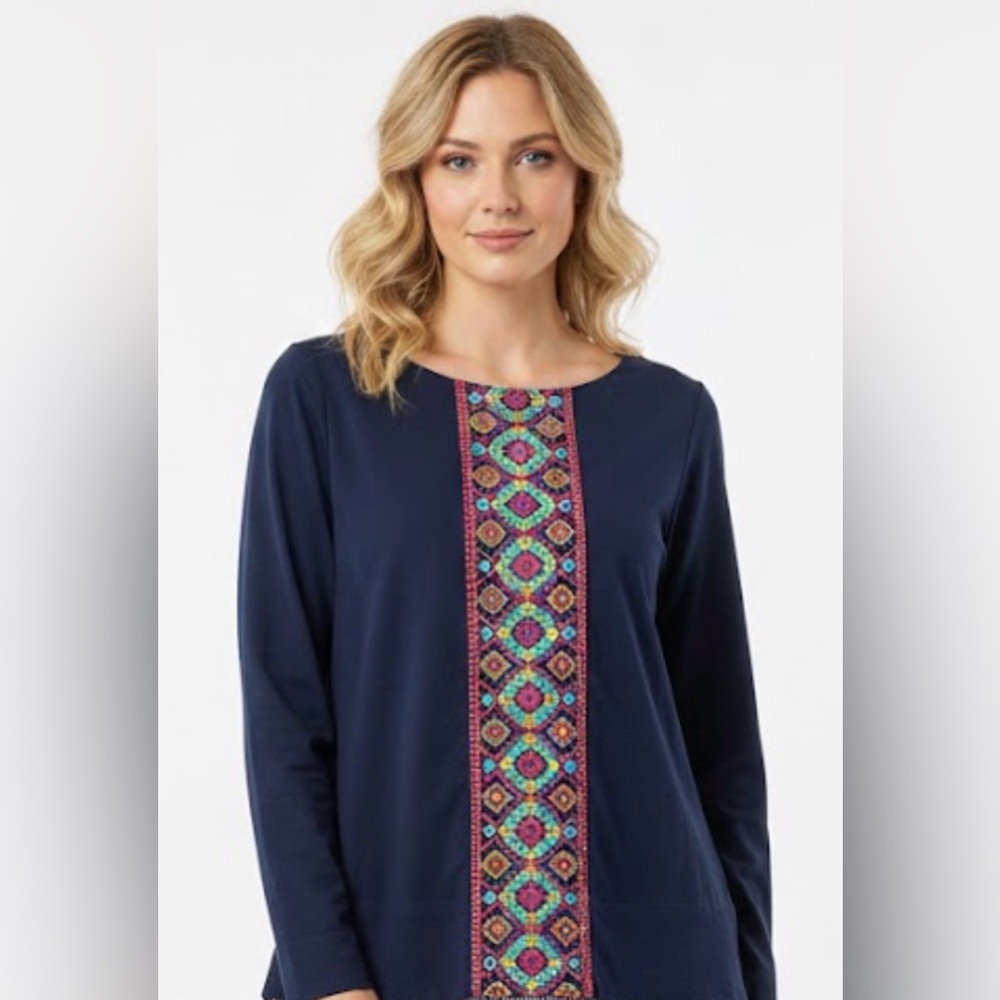 Crown & Ivy Navy Blue Long Sleeve Tunic Blouse Colorful Embroidered Panel Medium